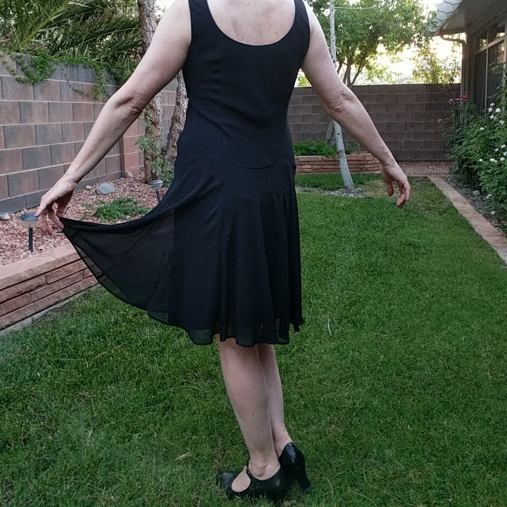 Lovely fun cocktail dress